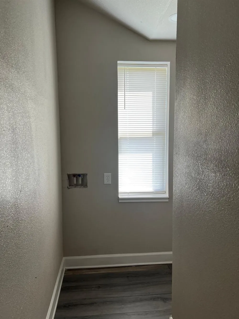 1098 Pecan Valley Drive Wharton, TX 77488