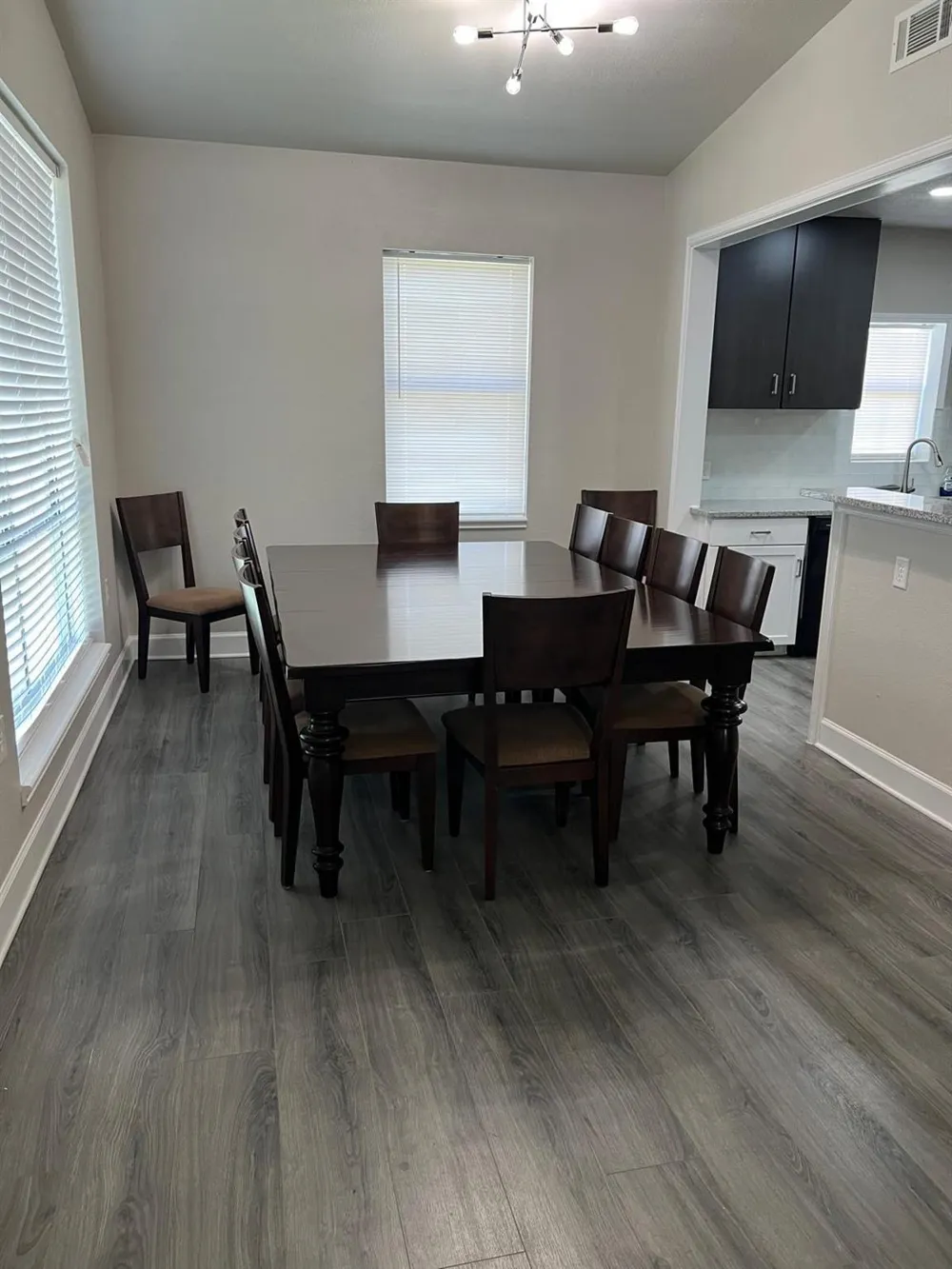 1098 Pecan Valley Drive Wharton, TX 77488