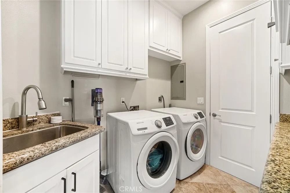 29710 Buggywhip Court Canyon Lake, CA 92587