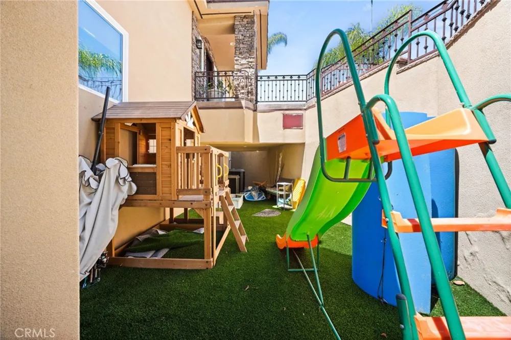 29710 Buggywhip Court Canyon Lake, CA 92587
