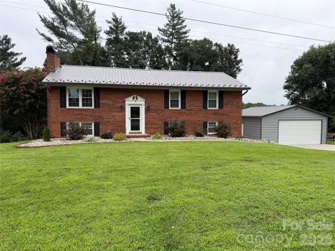 1000 Beaumont Poplar Street