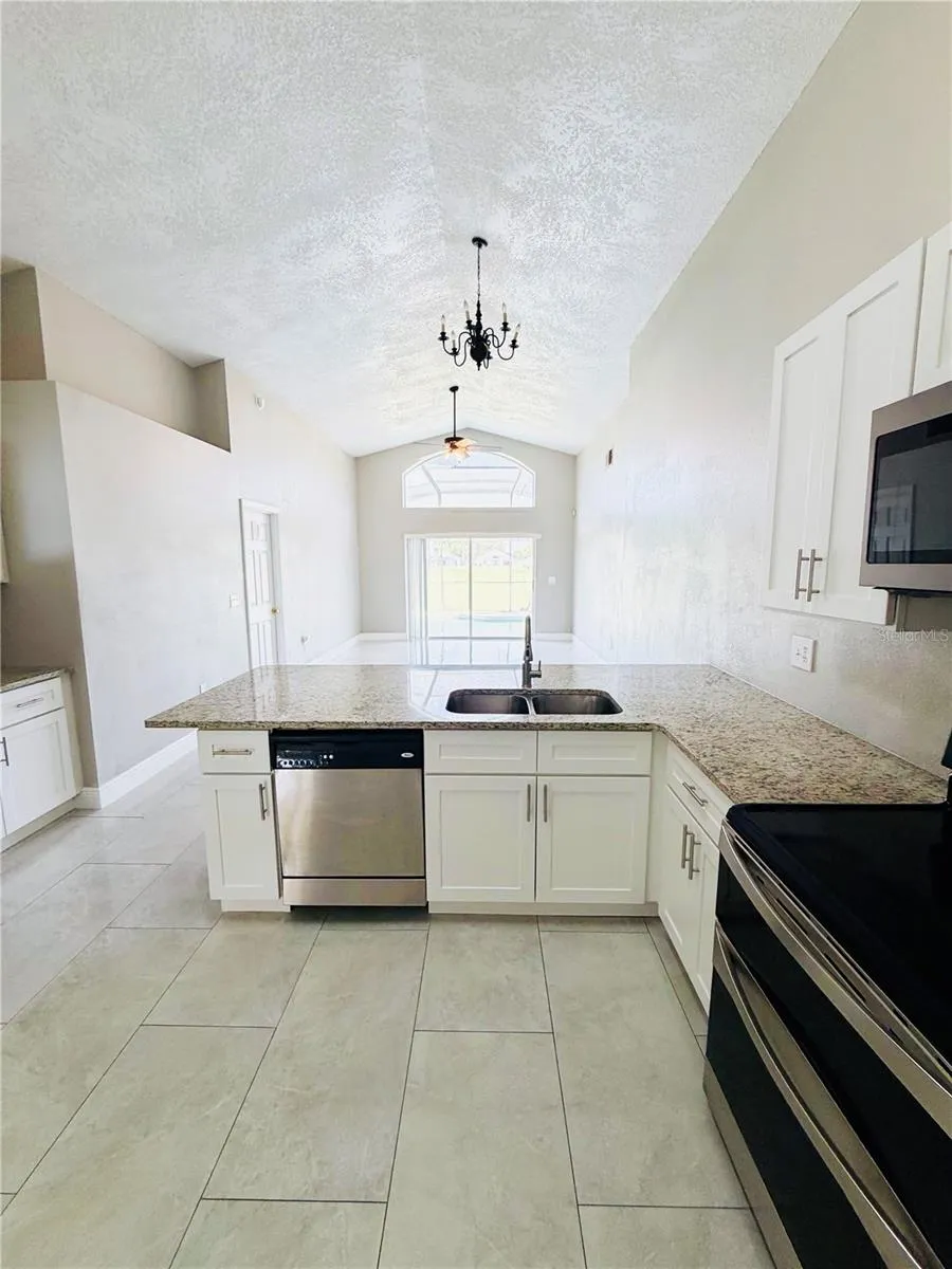 207 LANGHAM DRIVE Davenport, FL 33897