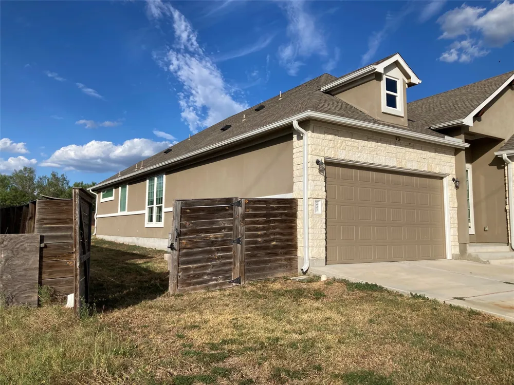 227 Margarita Drive Dale, TX 78616