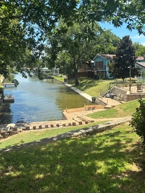 2800 Galaxy Street Granbury, TX 76049