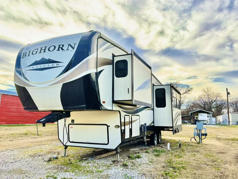 219 Rising Star Quitman, TX 75783