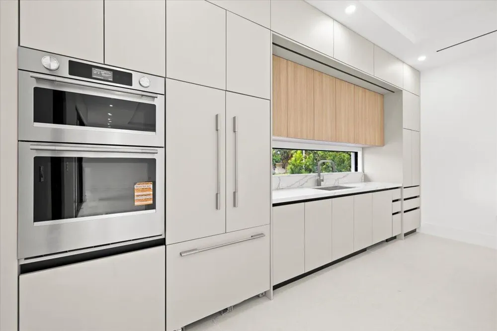 201 NW 14TH WAY Dania Beach, FL 33004