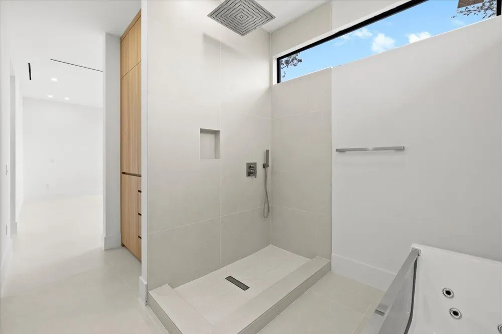 201 NW 14TH WAY Dania Beach, FL 33004