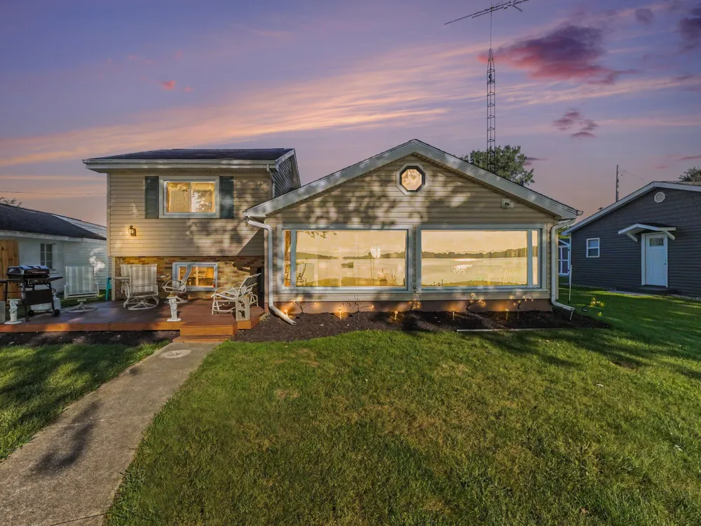 163 Lakeside Drive Quincy Township, MI 49082