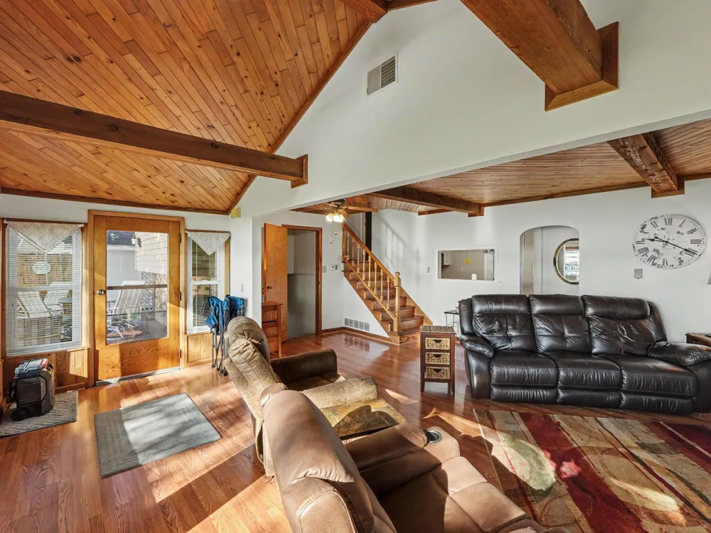 163 Lakeside Drive Quincy Township, MI 49082