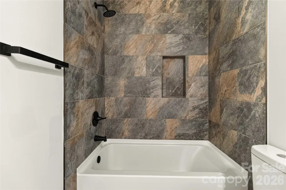 2110 Pinnacle View Drive Kings Mountain, NC 28086