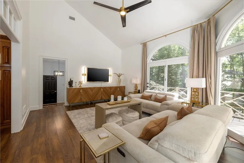 5585 Silver Ridge Drive Smoke Rise, GA 30087
