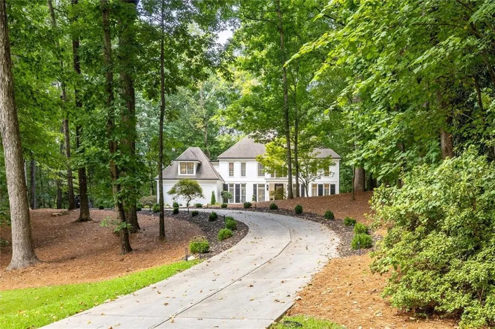 5585 Silver Ridge Drive Smoke Rise, GA 30087