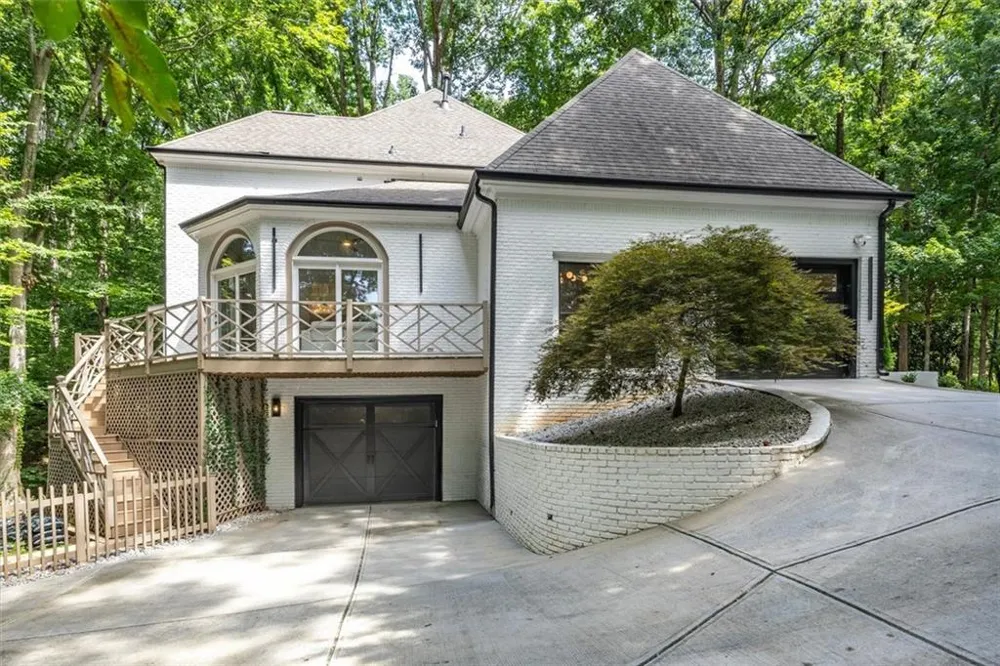 5585 Silver Ridge Drive Smoke Rise, GA 30087