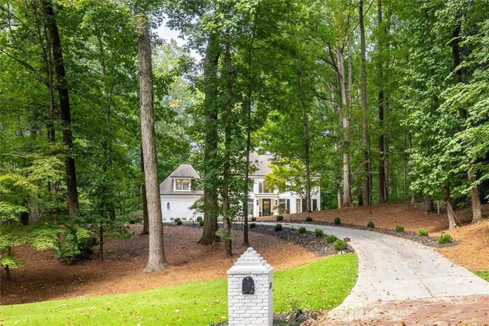 5585 Silver Ridge Drive Smoke Rise, GA 30087