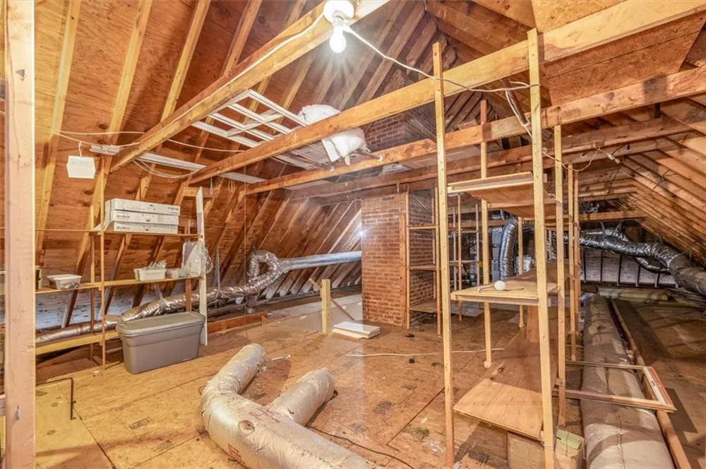 5585 Silver Ridge Drive Smoke Rise, GA 30087