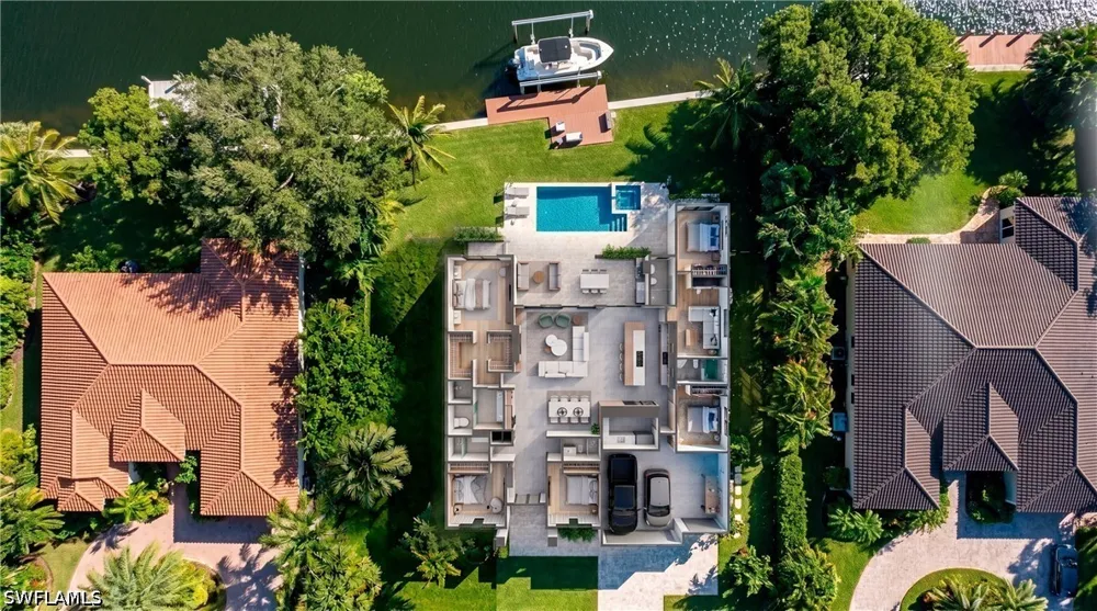 Skylark Court E Cape Coral, FL 33904