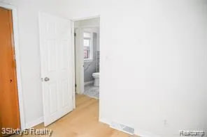 19357 Centralia Redford Charter Township, MI 48240