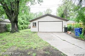 19357 Centralia Redford Charter Township, MI 48240