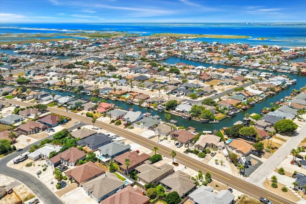 15110 Aquarius Street Corpus Christi, TX 78418