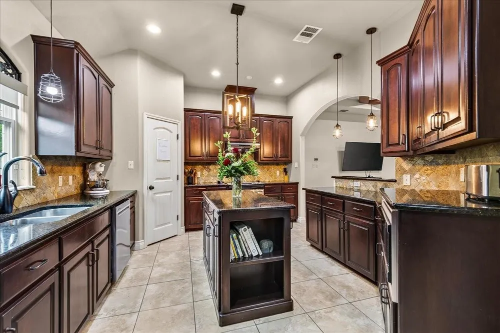 15110 Aquarius Street Corpus Christi, TX 78418