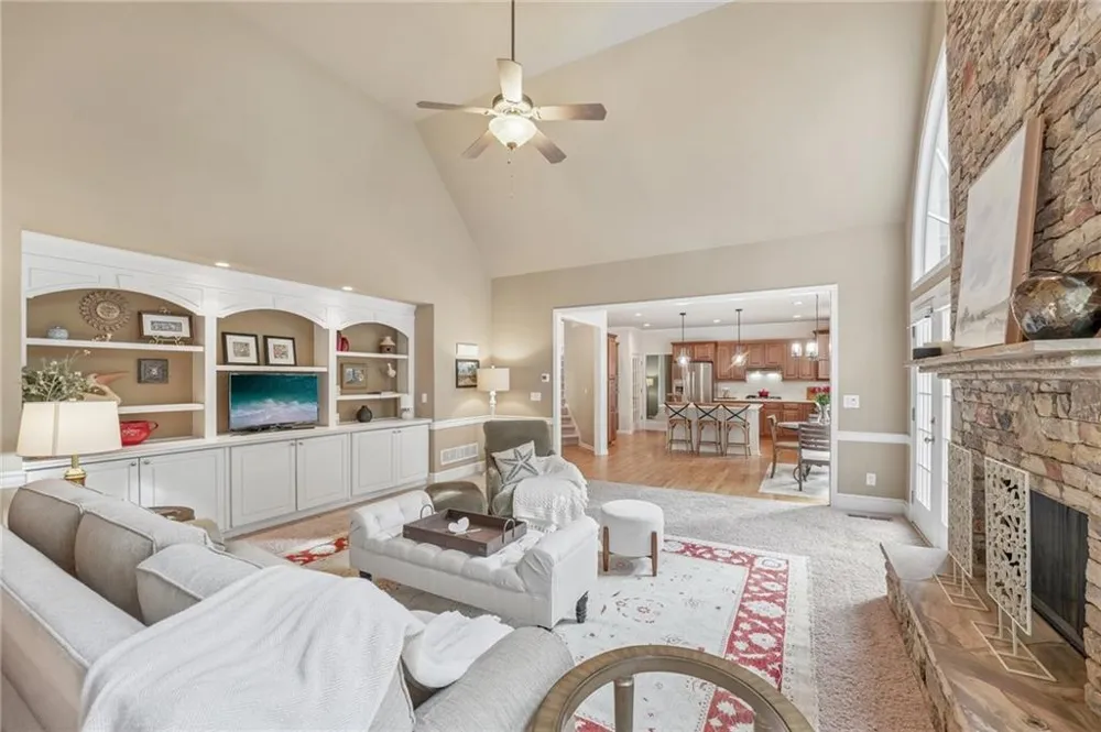 5310 Hedgewick Way Cumming, GA 30040