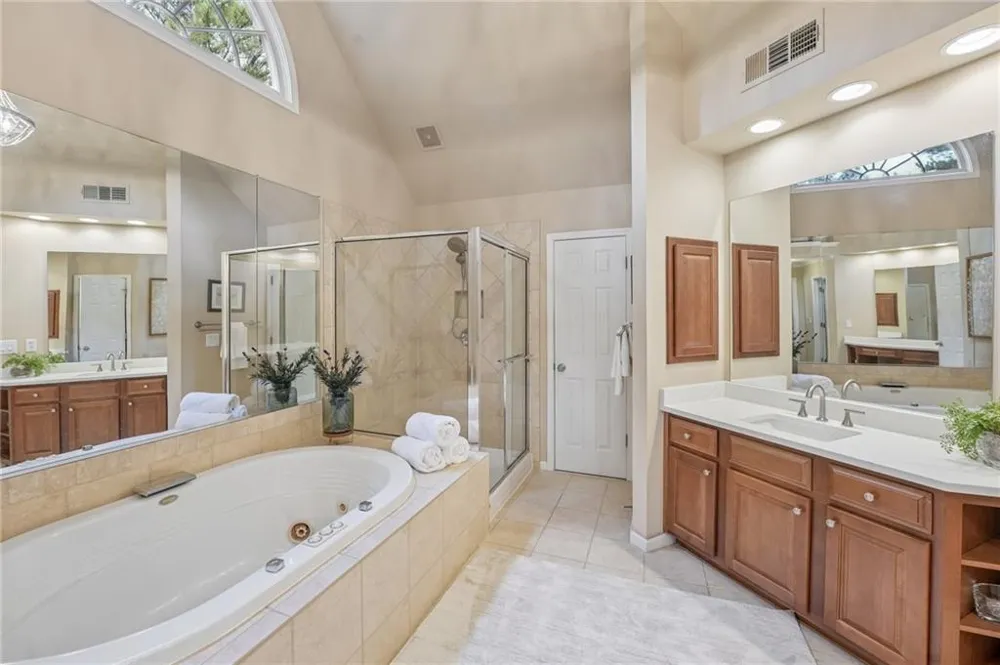 5310 Hedgewick Way Cumming, GA 30040