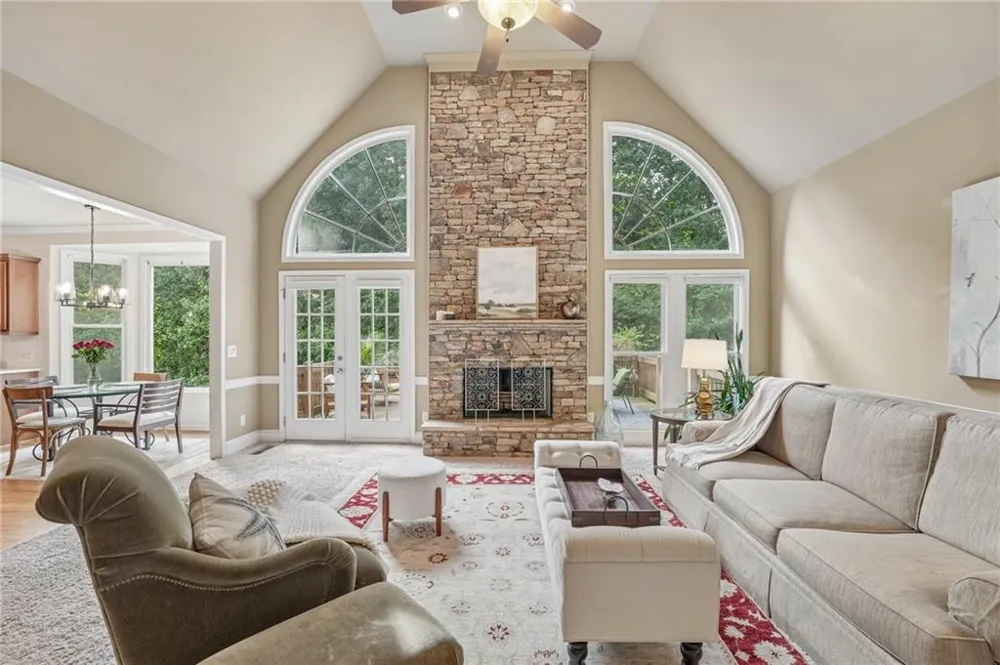 5310 Hedgewick Way Cumming, GA 30040