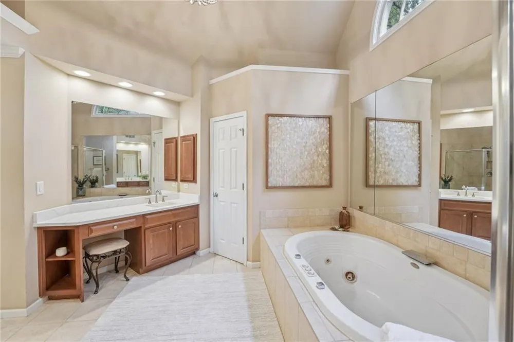 5310 Hedgewick Way Cumming, GA 30040