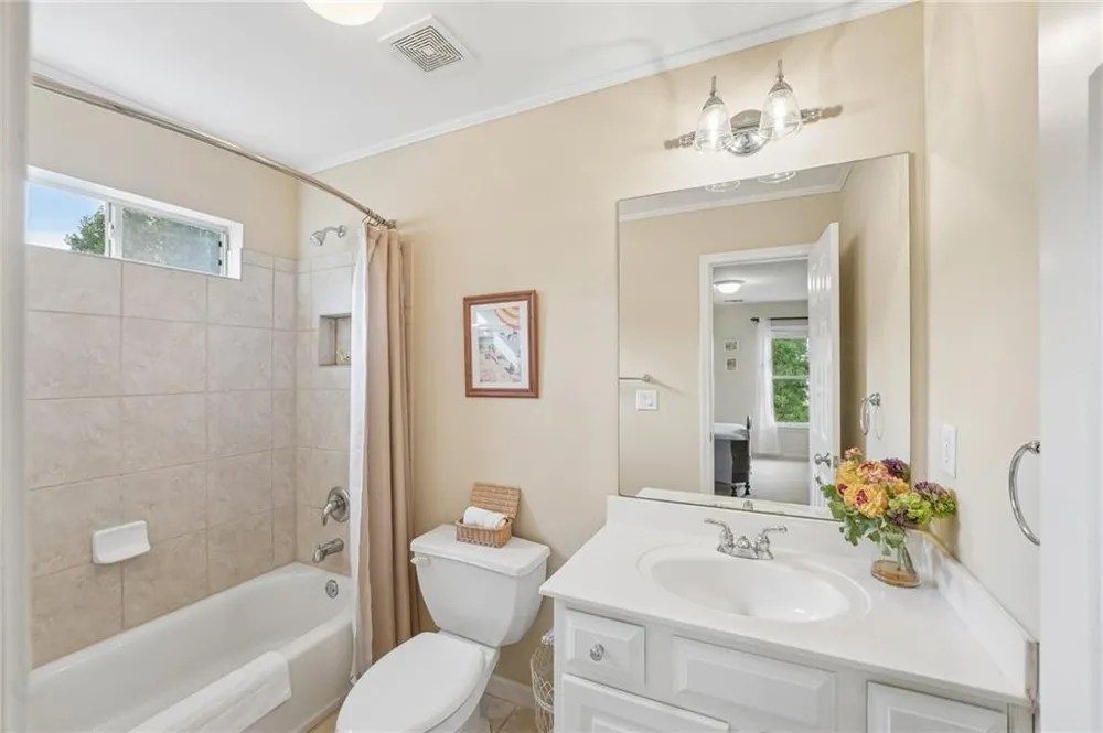5310 Hedgewick Way Cumming, GA 30040