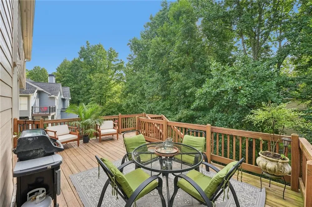 5310 Hedgewick Way Cumming, GA 30040