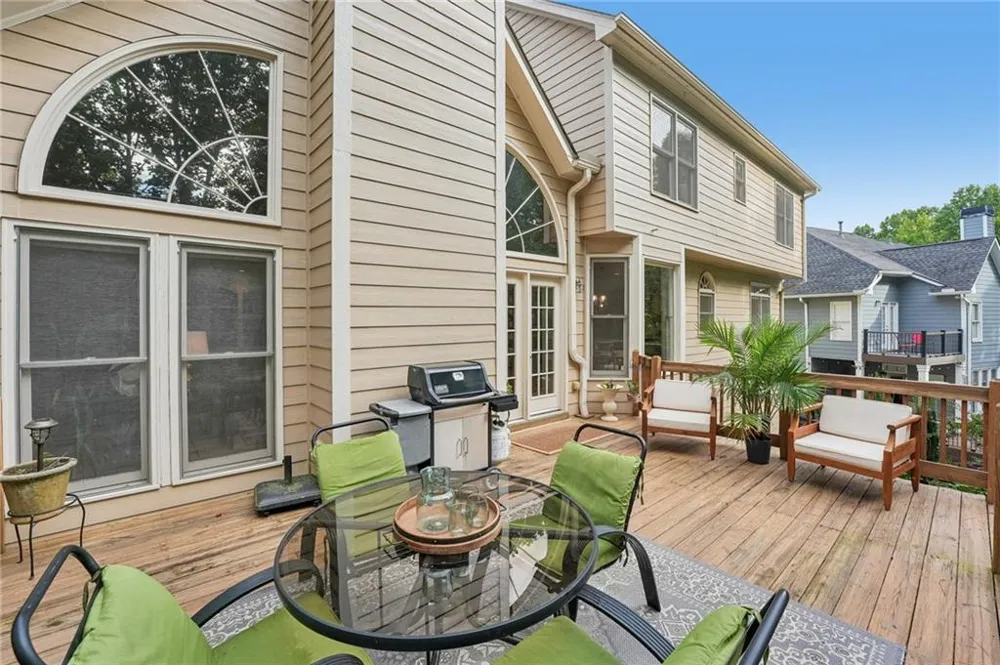 5310 Hedgewick Way Cumming, GA 30040