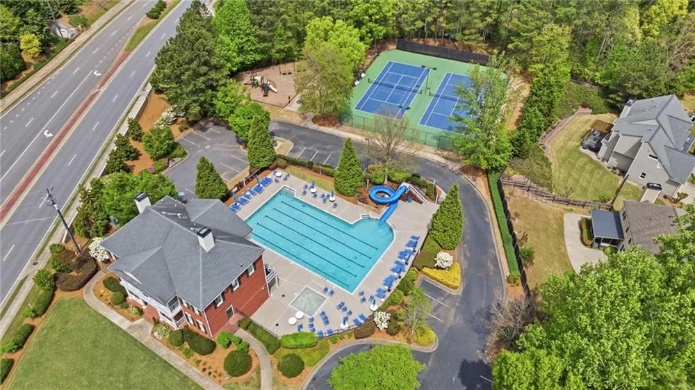 5310 Hedgewick Way Cumming, GA 30040