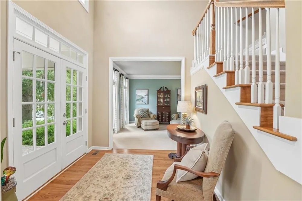 5310 Hedgewick Way Cumming, GA 30040