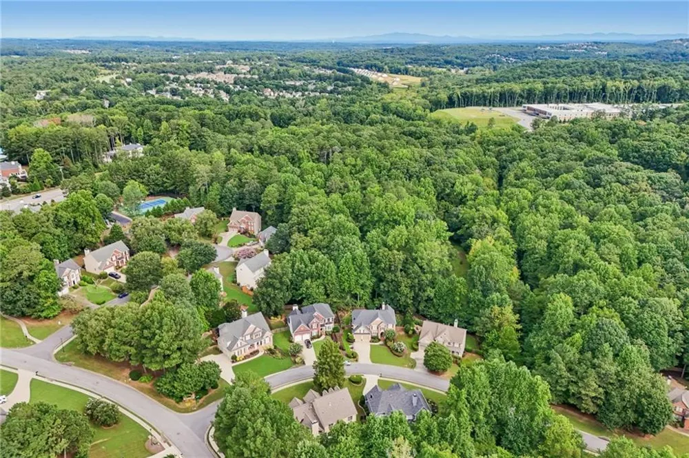 5310 Hedgewick Way Cumming, GA 30040