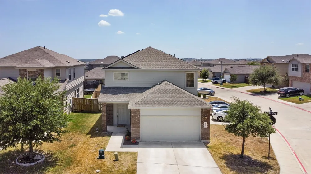 400 Circle Way Jarrell, TX 76537
