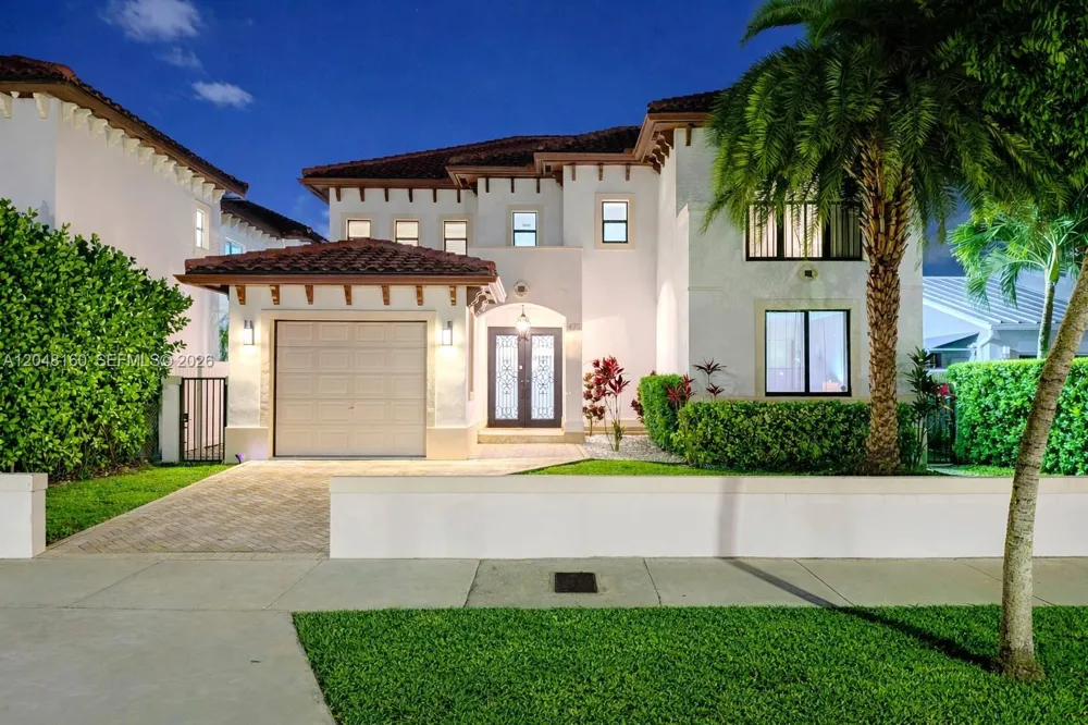 471 SW 30th Rd Miami, FL 33129