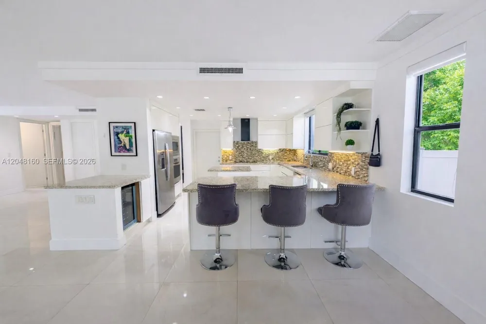 471 SW 30th Rd Miami, FL 33129