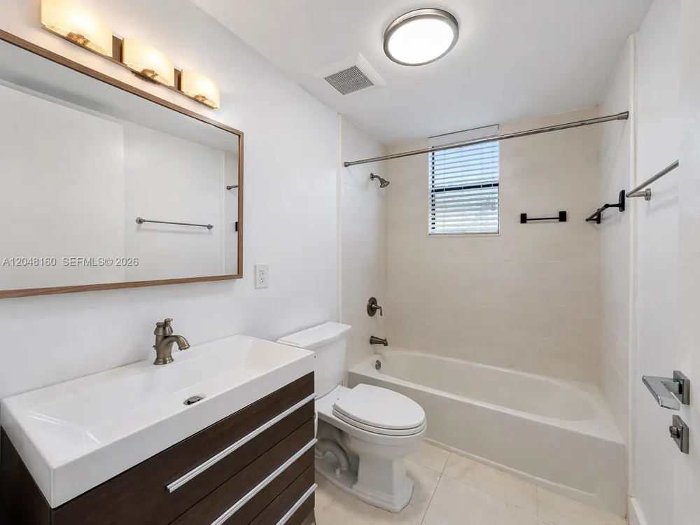 471 SW 30th Rd Miami, FL 33129