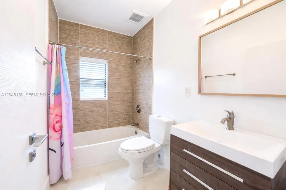 471 SW 30th Rd Miami, FL 33129