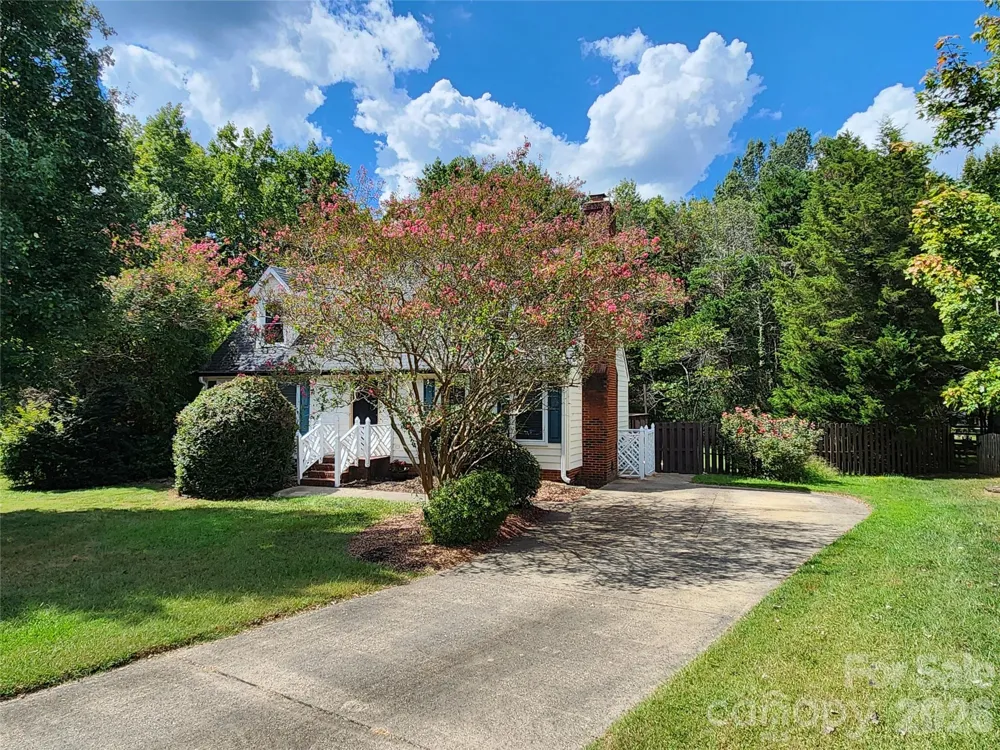 13505 O Toole Drive Matthews, NC 28105
