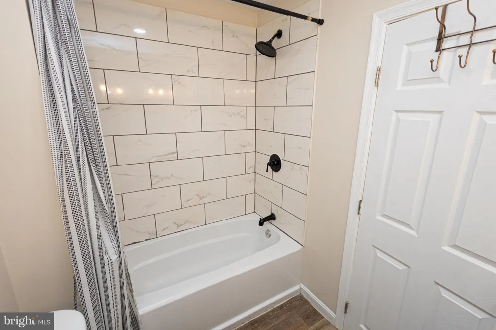 102 S HIGHLAND AVENUE Baltimore, MD 21224