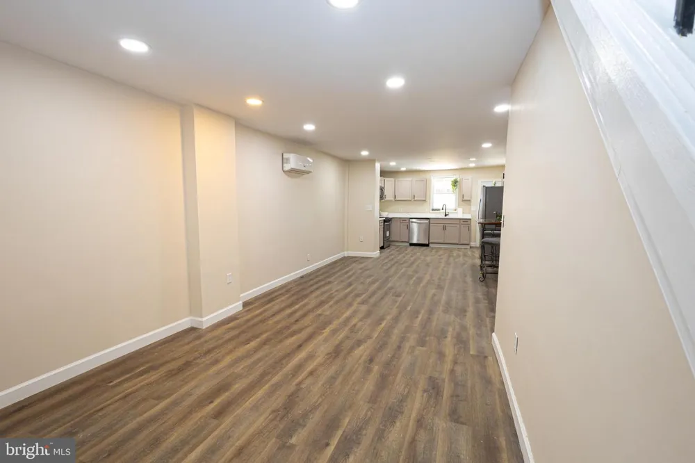 102 S HIGHLAND AVENUE Baltimore, MD 21224