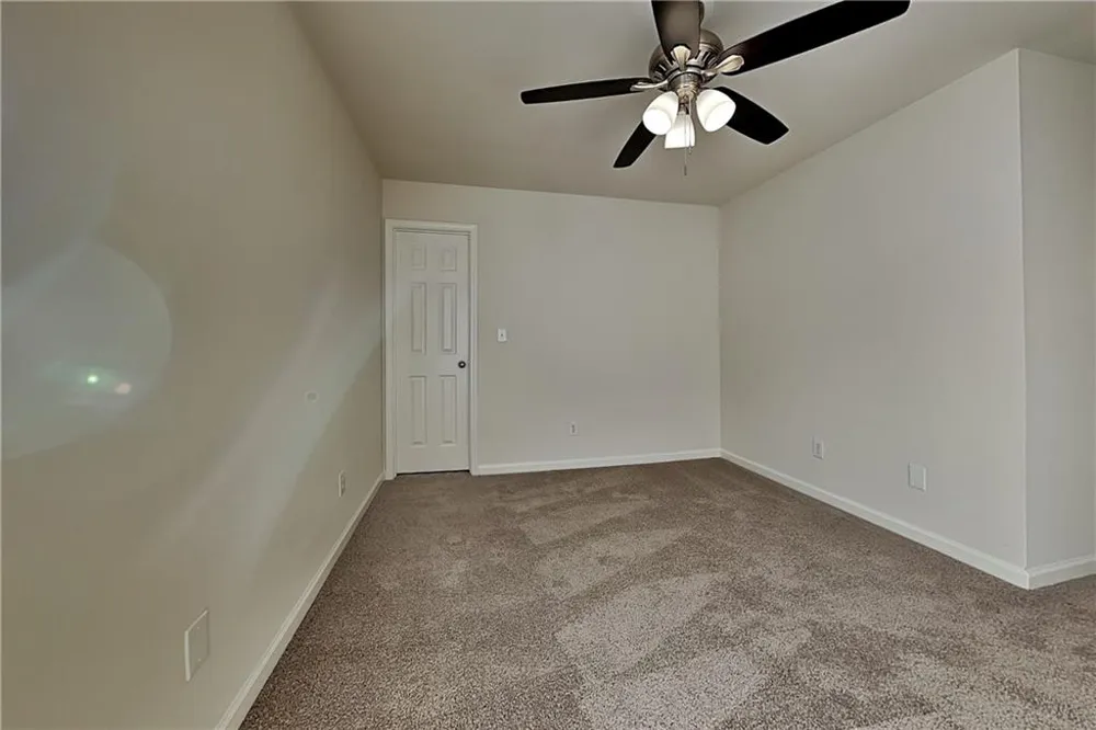 863 Langley View Court Loganville, GA 30052