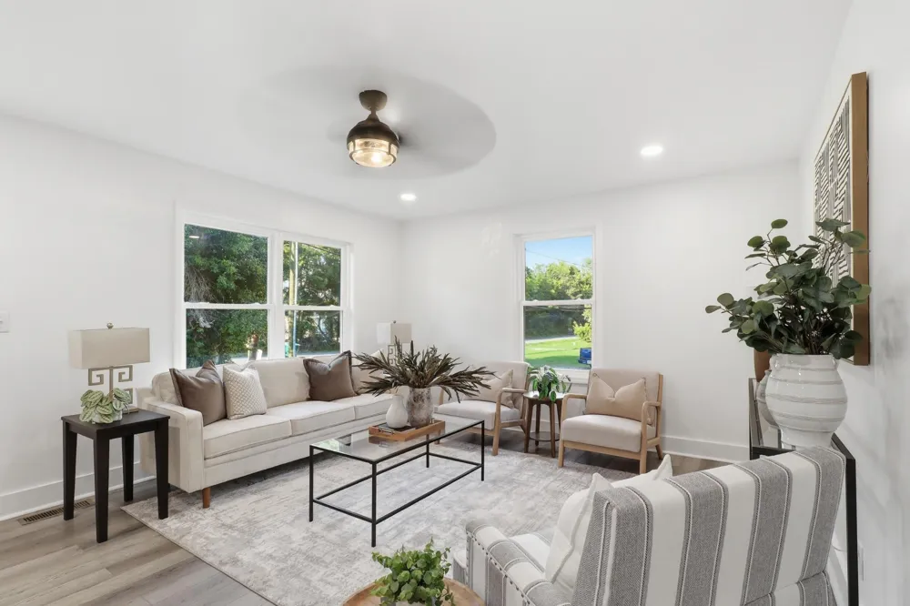 711 W James Avenue Rossville, GA 30741