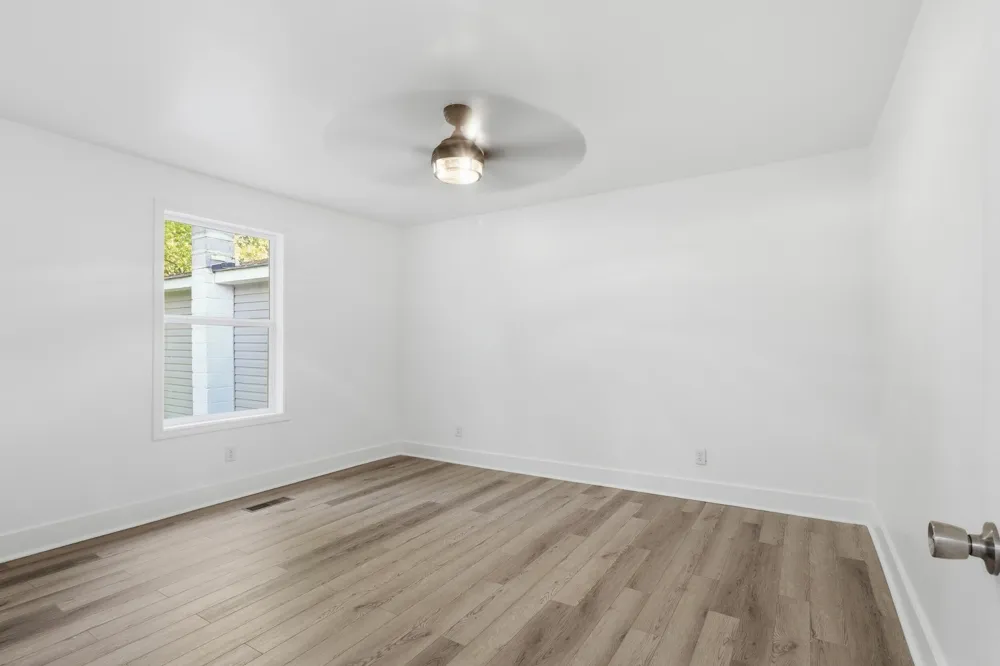 711 W James Avenue Rossville, GA 30741