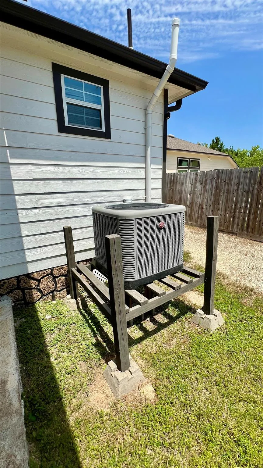 186 Road 5210 Cleveland, TX 77327