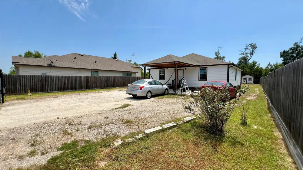 186 Road 5210 Cleveland, TX 77327