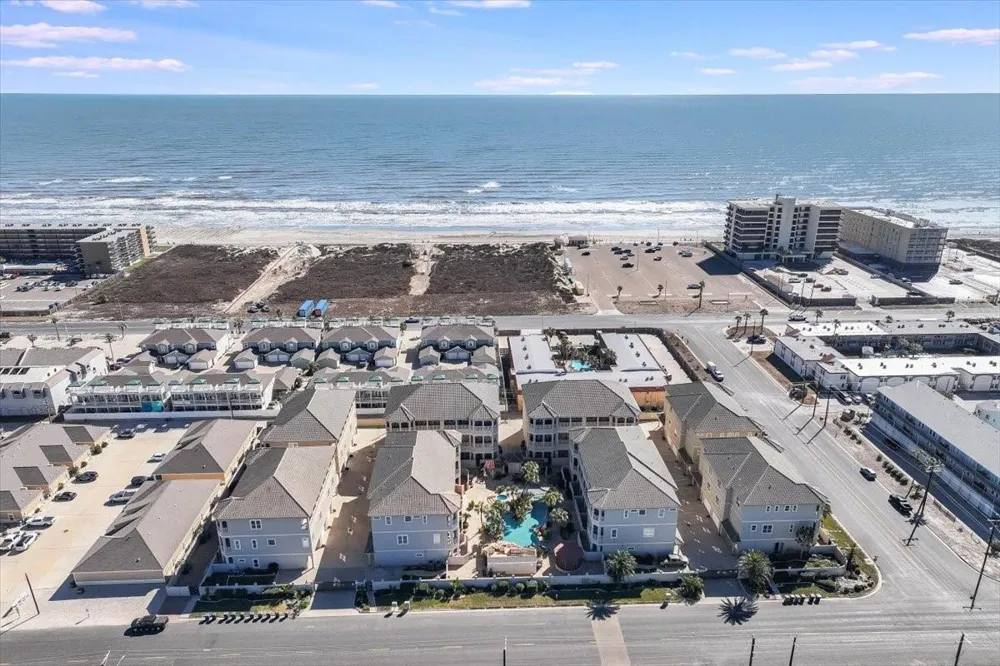 14910 Leeward Drive #304 Corpus Christi, TX 78418