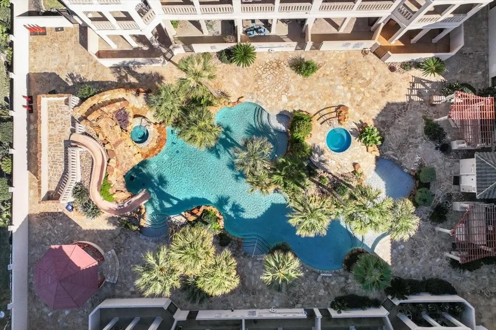 14910 Leeward Drive #304 Corpus Christi, TX 78418