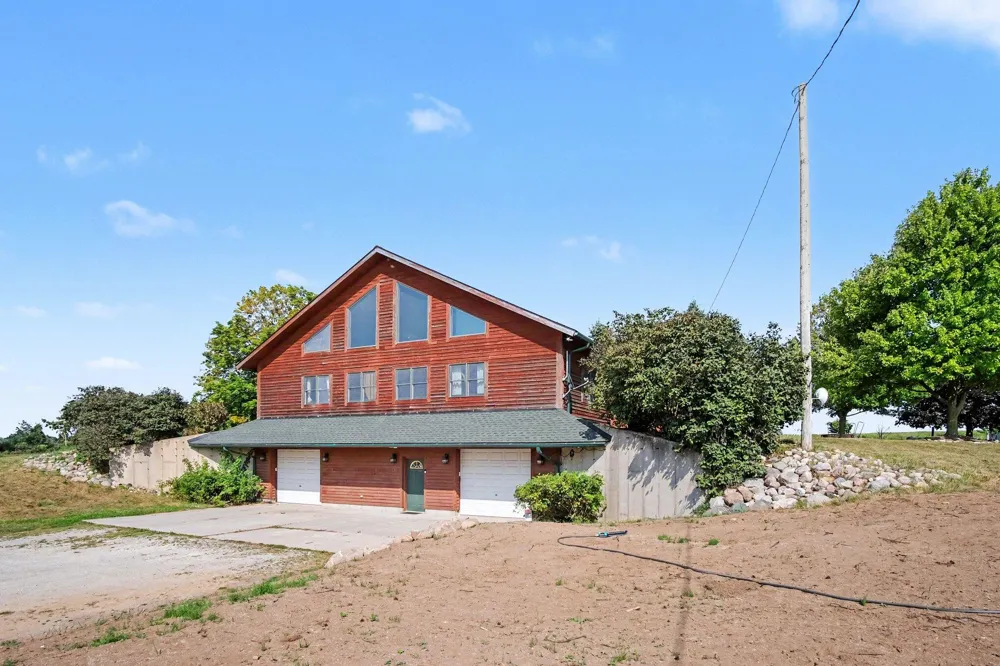 332 Warner Avenue Fremont, MI 49412